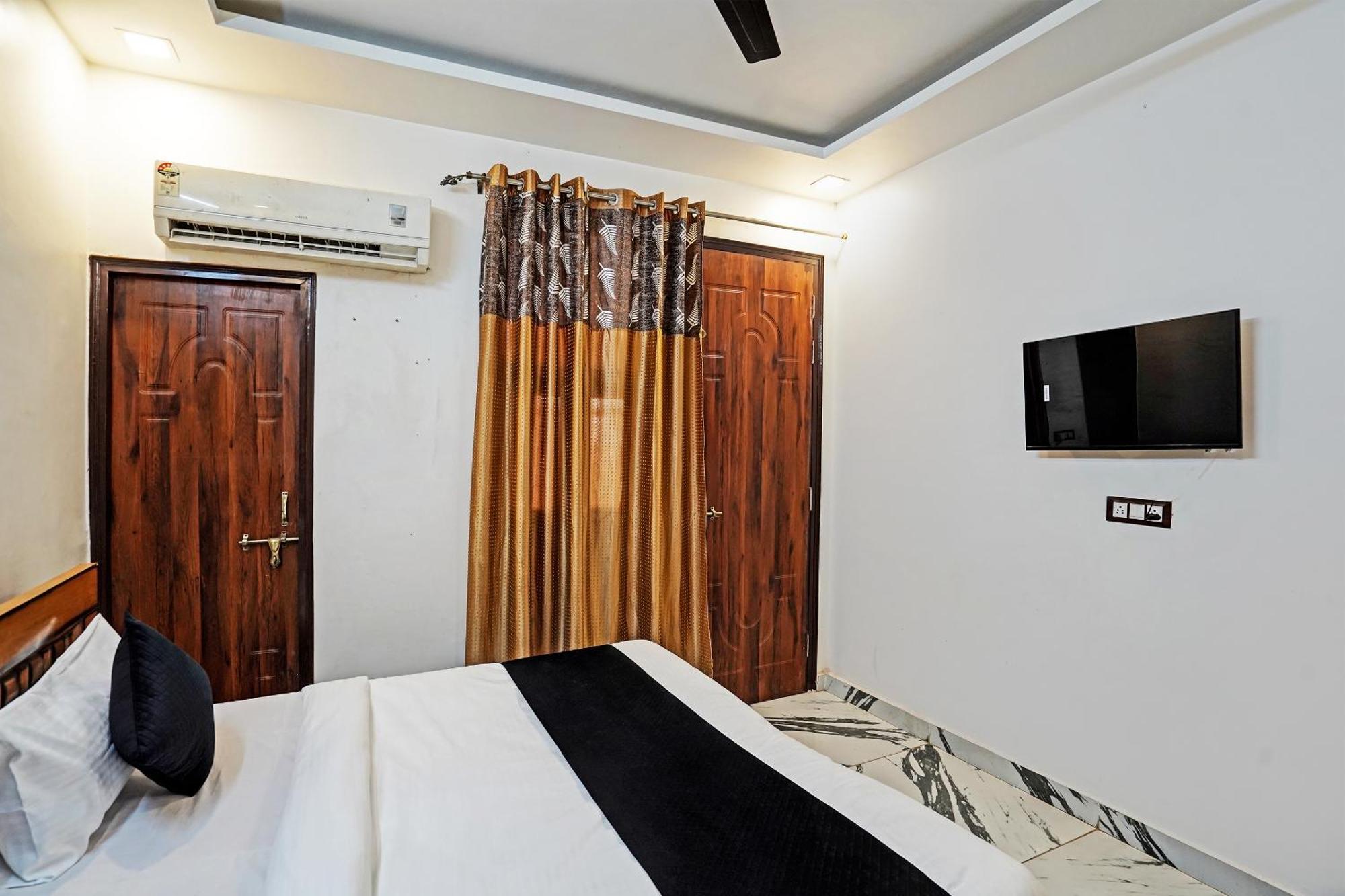 Hotel Play- Platinum Sector144 Couple Friendly Noida Exteriér fotografie